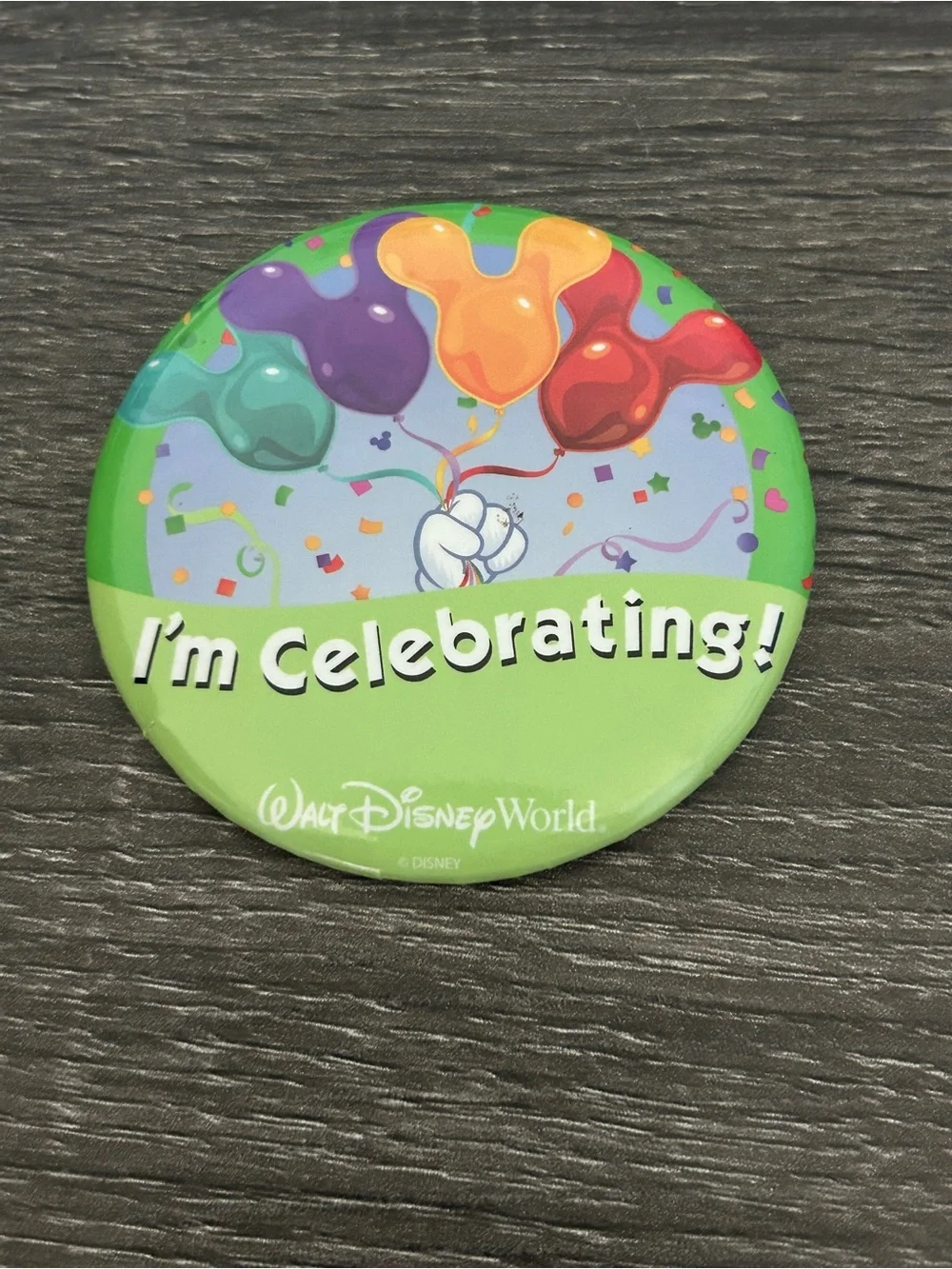 Disney Green 'I'm Celebrating!' Balloon Buttons - Set of 2